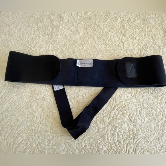 Maternity bundle: jeans, leggings, belly band bundle - Picture 4 of 5